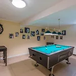 Vila Suprema Pomer